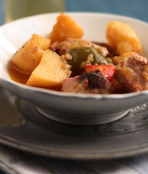 Patatas guisadas con atún