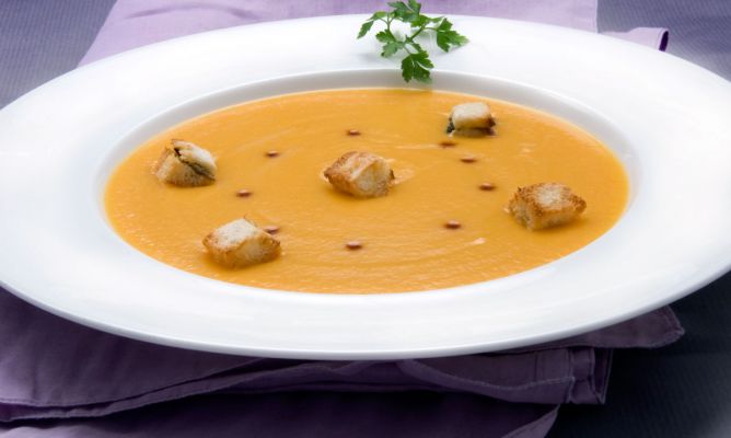 crema de zanahoria con crostones